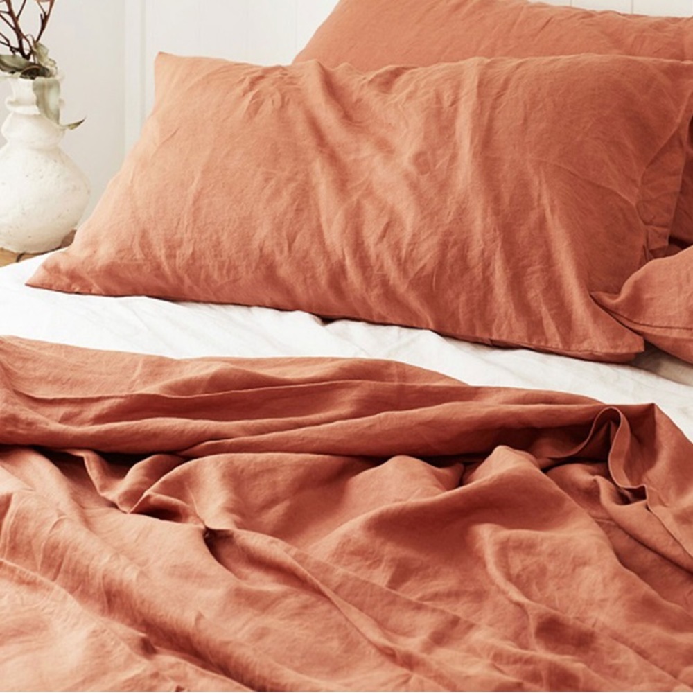 I Love Linen Queen Linen Flat Sheet in Desert Rose